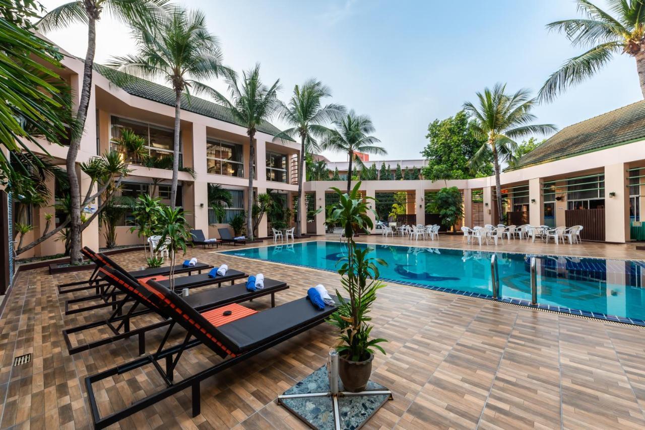 Gulf Siam Hotel & Resort Паттая Екстер'єр фото